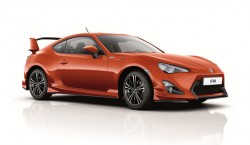ООО «Тойота Мотор» представляет новые комплектации динамичного спорткупе GT86 – «Престиж Аэро» и «Люкс Аэро» фото 1