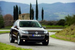 Volkswagen Touareg признан лучшим внедорожником Московского международного автосалона 2012 фото 1