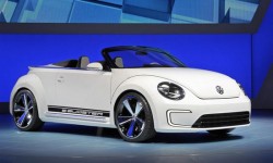 Марка Volkswagen – легковые автомобили показала на Московском международном автомобильном салоне пять премьер фото 1