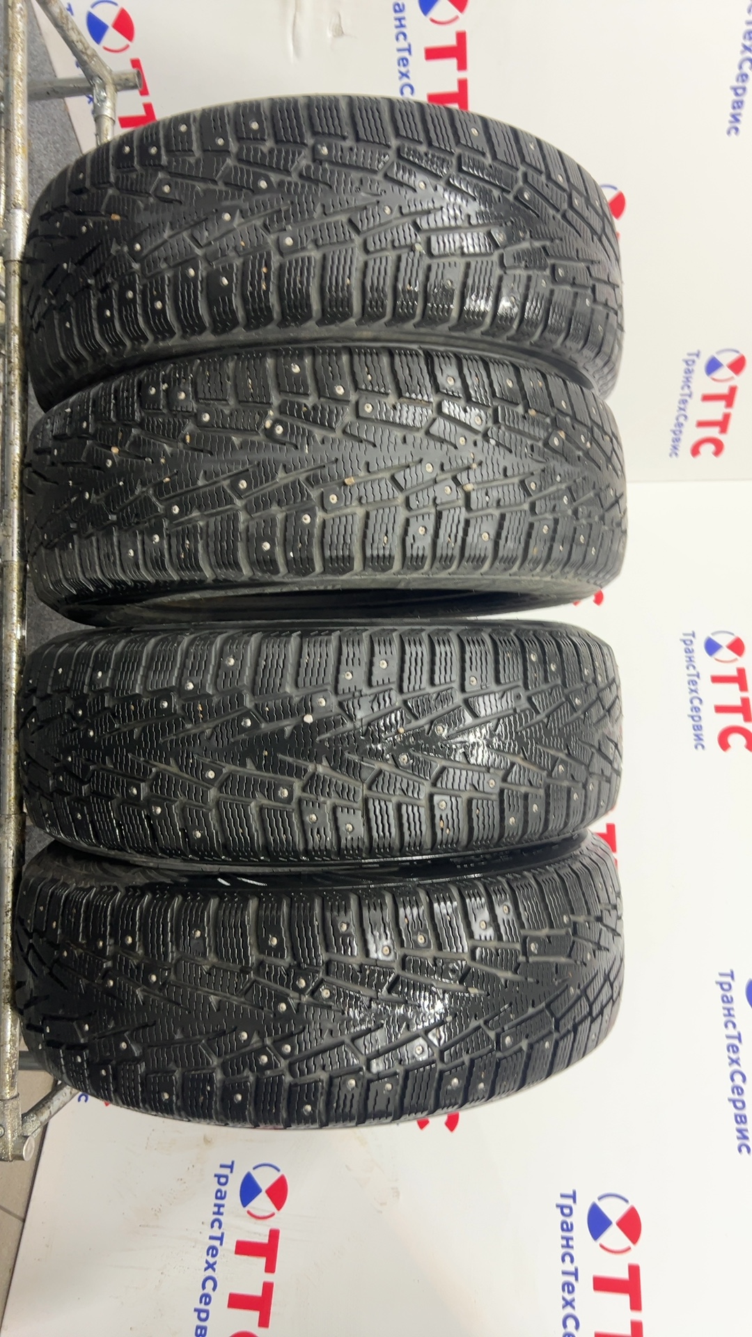 Шины Б\У Cordiant Snow Cross 215/60 R1