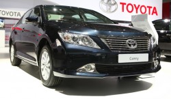 Toyota Camry стала лидером в номинации «Лучший автомобиль бизнес-класса» на Московском международном автомобильном салоне 2012 фото 1