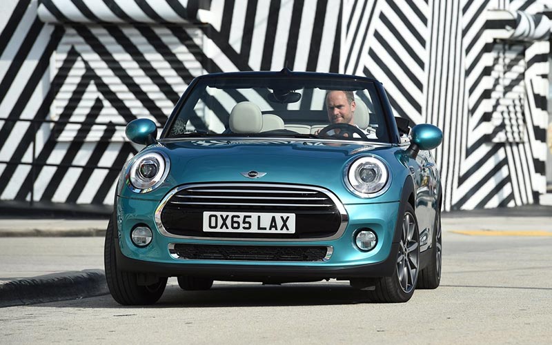 MINI Cabrio