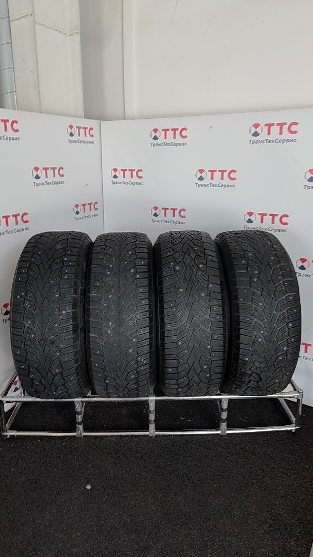 Шины Б/У 265/65 R17 110T GISLAVED NORD
