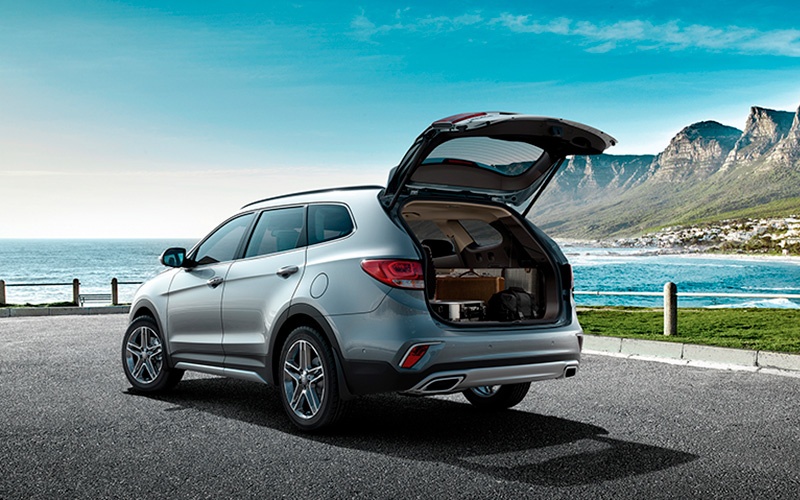 Hyundai Grand Santa Fe