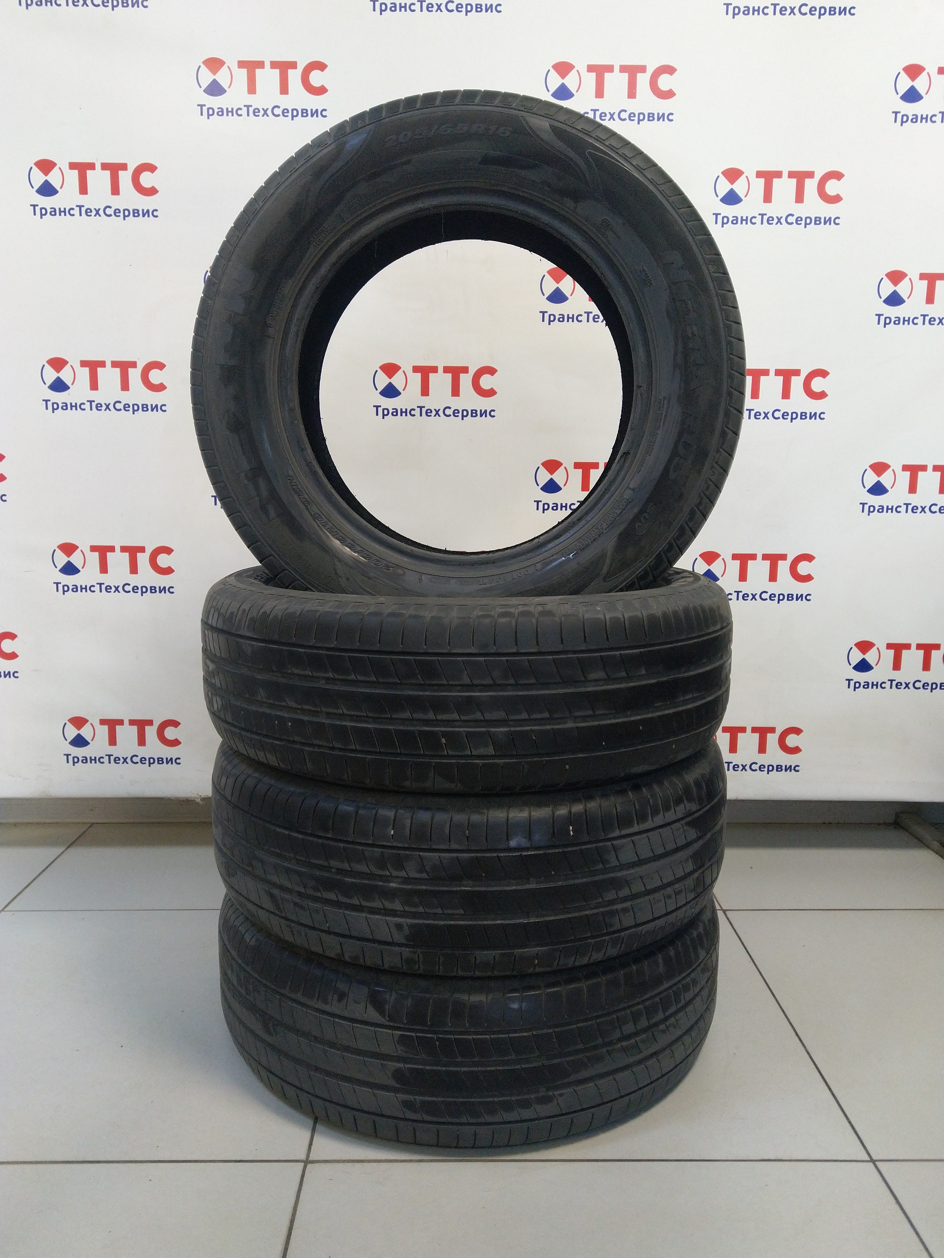 Шины Б\У Nexen NFera 205/65 R16 95H