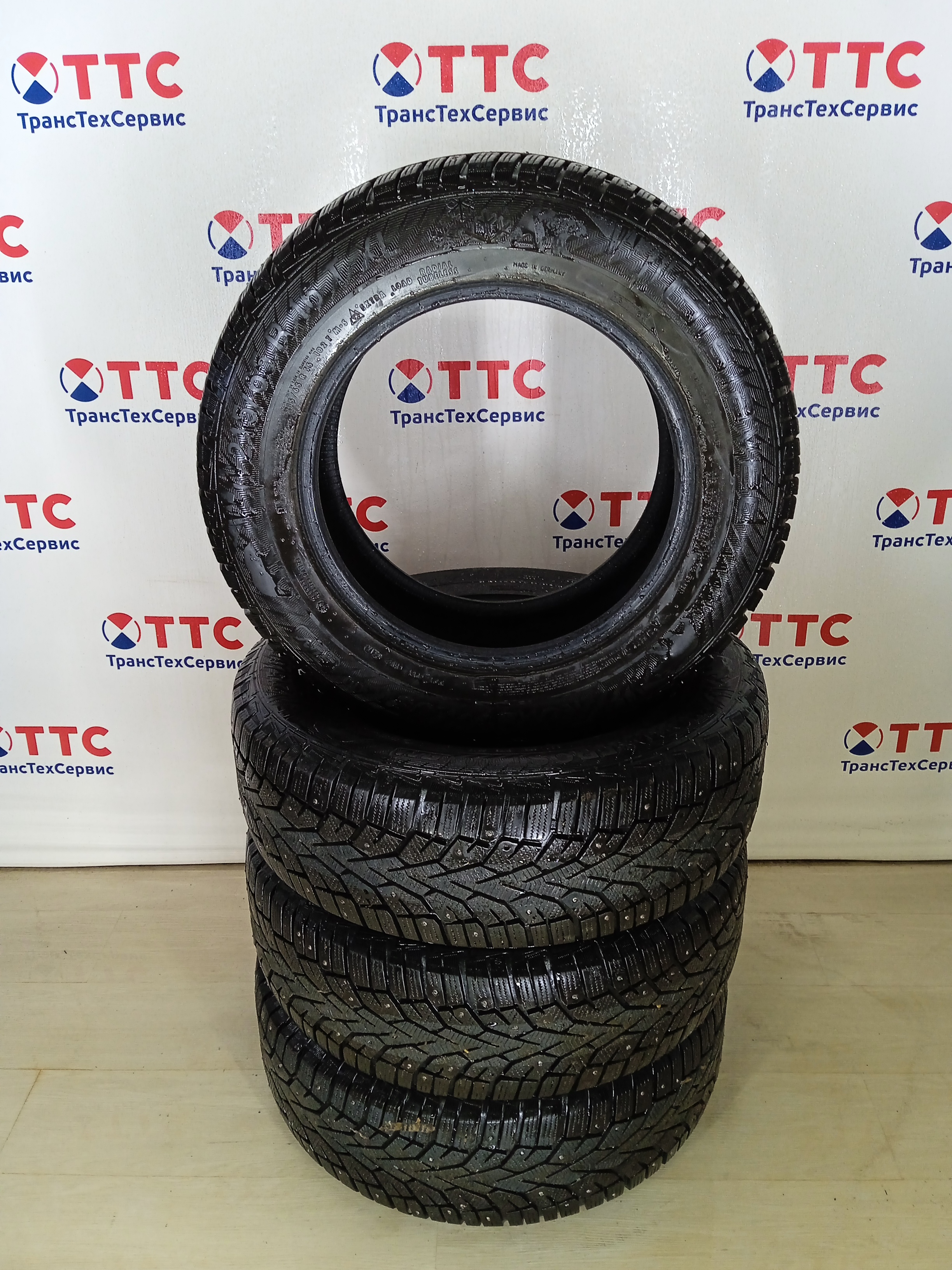 Шины Б\У Gislaved Nord Frost 215/65 R1