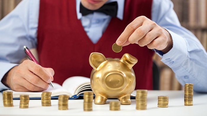 АвтоБизнесРевю: Оборот топ-100 дилеров вырос на 15% фото 1