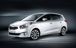 Мировая премьера нового Kia Carens на Парижском Автосалоне фото 1