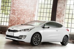 Мировая премьера нового Kia pro_cee’d на Парижском автосалоне фото 1