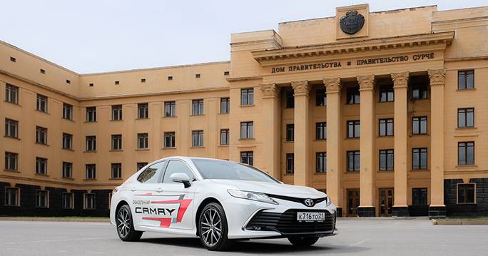 Обновленная Toyota Camry уже в Чебоксарах! Что изменилось, и почему её так любят? фото 1