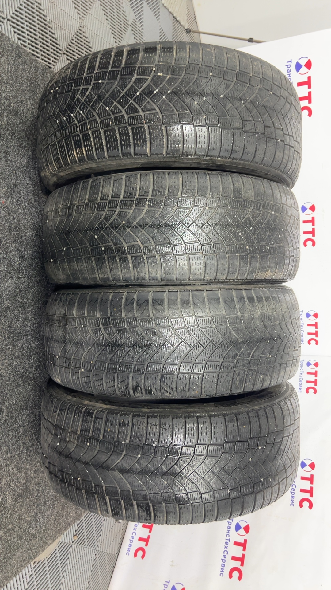 Шины Б\У Pirelli Winter Ice Zero 265/6