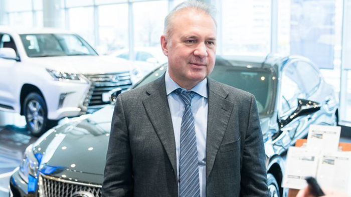 Вячеслав Зубарев: «Сильнее не те, у кого больше автосалонов, а те, у кого эффективная модель бизнеса» фото 1