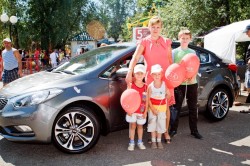 Презентация КIA Cerato и КИА pro_cee’d состоялась 20 июля в парке Кырлай фото 1