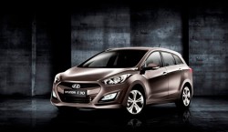 «Хендэ Мотор СНГ» представит на Московском Автосалоне обновленные версии Hyundai i30 и i40 в кузове «универсал» фото 1