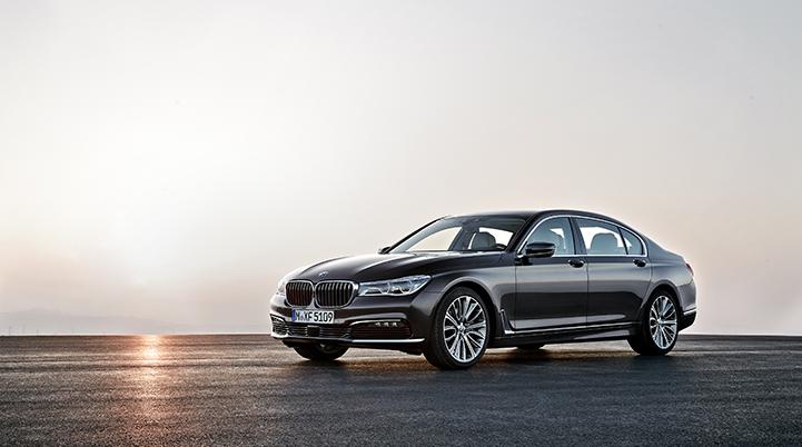 2bmw7serii1.jpg
