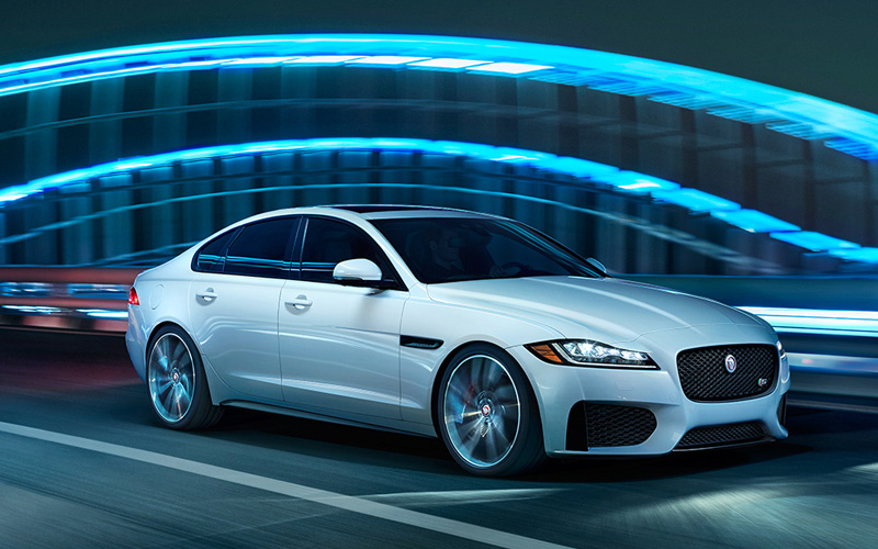 Новый Jaguar XF 