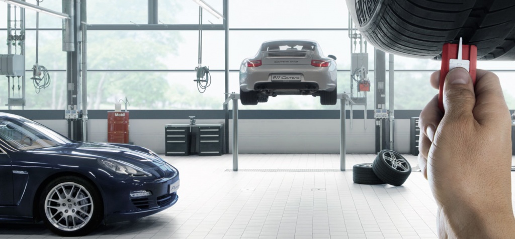 porsche1500x700.jpg porsche1500x700.jpg