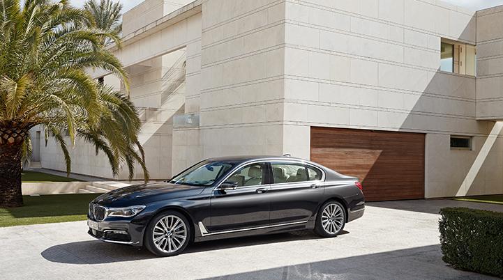 5bmw7serii1.jpg