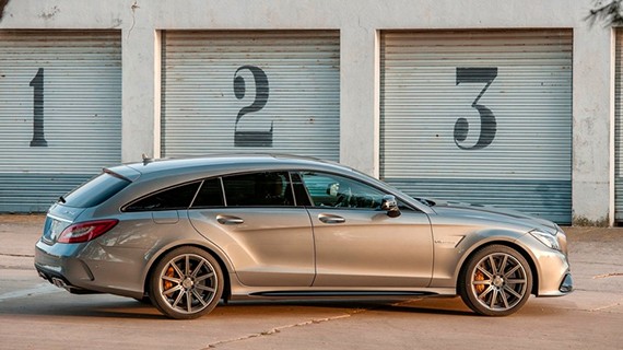 universal-chto-eto570.jpg Mercedes-Benz CLS63 AMG