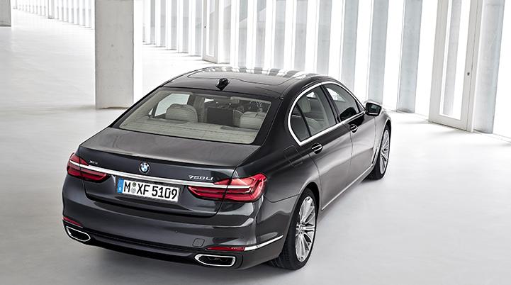 4bmw7serii1.jpg