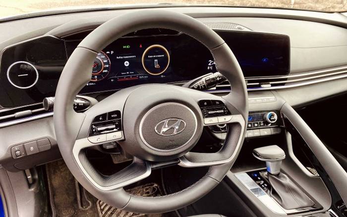 hyundai-elantra-cn7-9.jpg