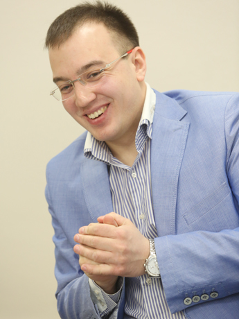 Марат Ахмеров ahmerov.png