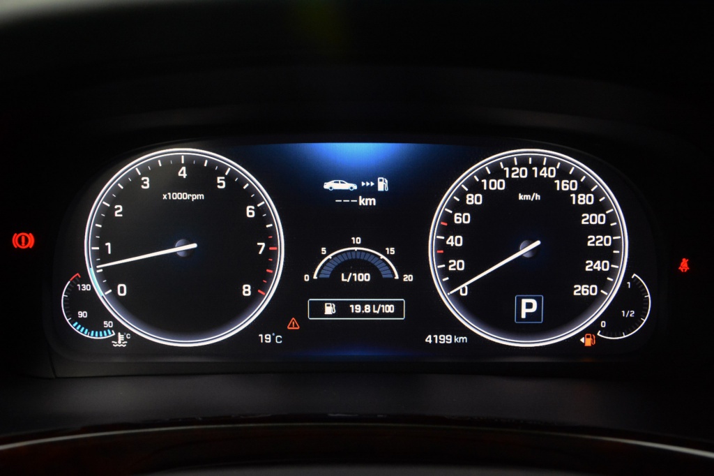 Hyundai Equus