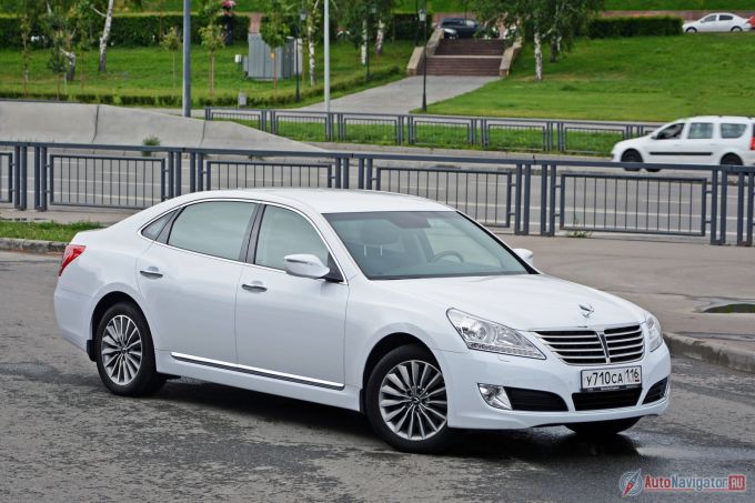 Hyundai Equus